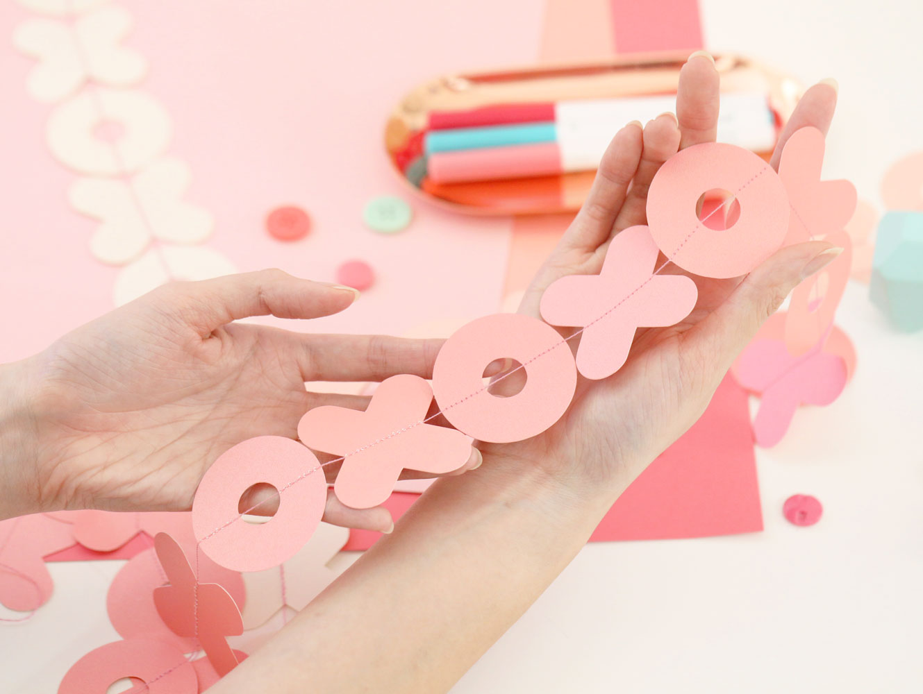 XOXO Buntings Banner (Printable + Cut File)