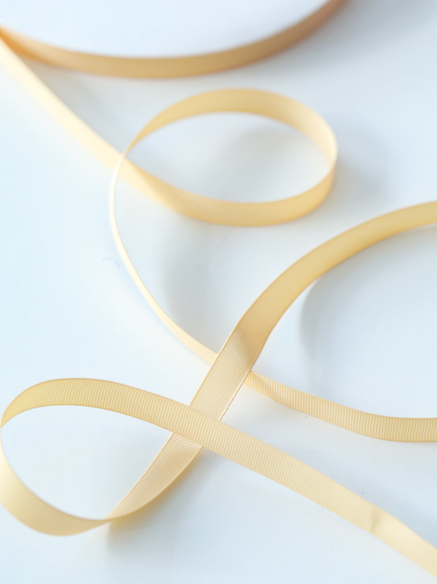 Gross Grain Ribbons "0.5" inches thickness (per roll / 5 yards)