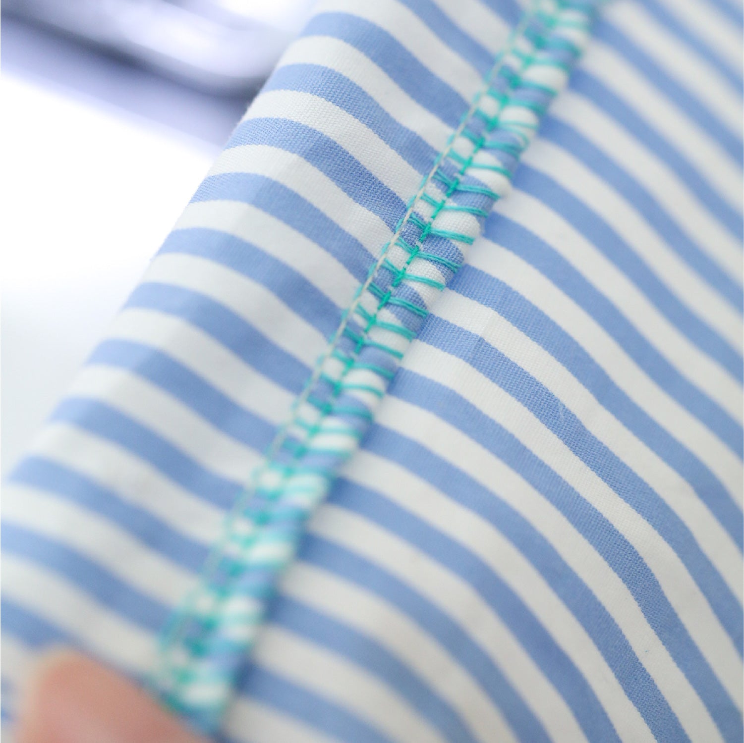 Brother 2104D Overlocker Sewing Machine | Low Cost Overlocker Edger