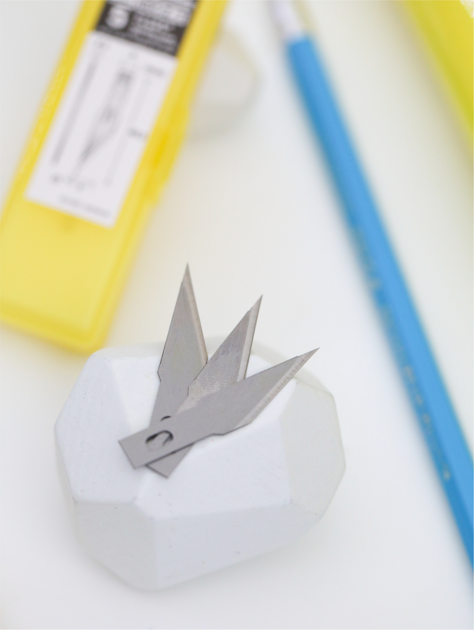 Olfa 45mm AK-4 Blade Refill--GooglyGooeys | Cricut | Arts Craft and DIY Store based in the Philippines