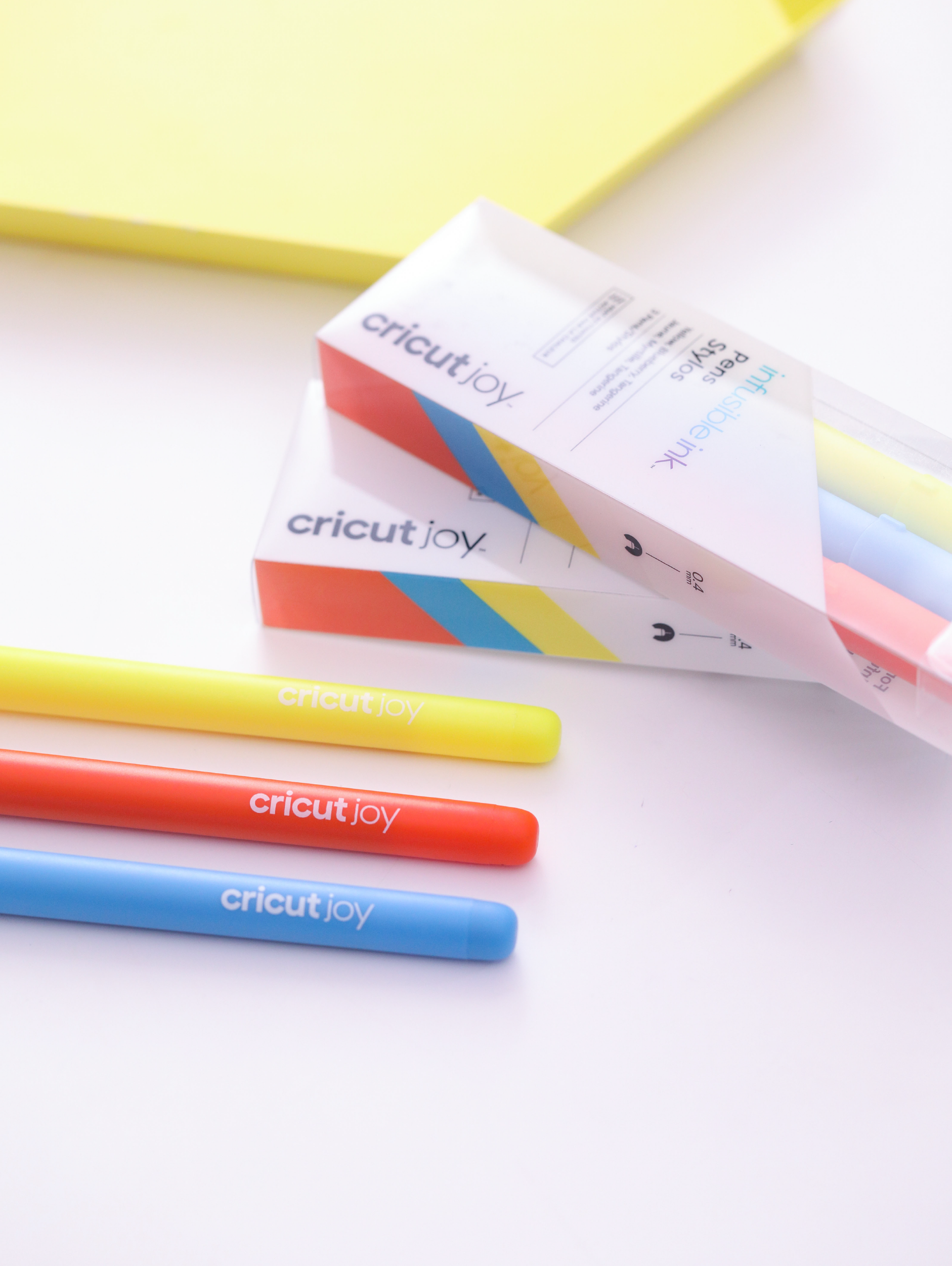 Cricut Joy Opaque Gel Pens 1.0 mm Yellow, White, Blue